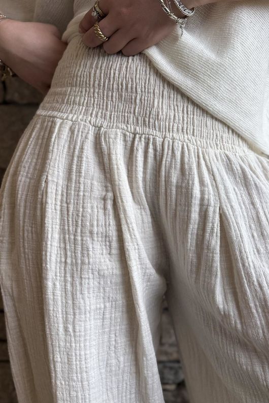 Annie Cushion Cotton Cuff Barrel Pant Panna Cotta